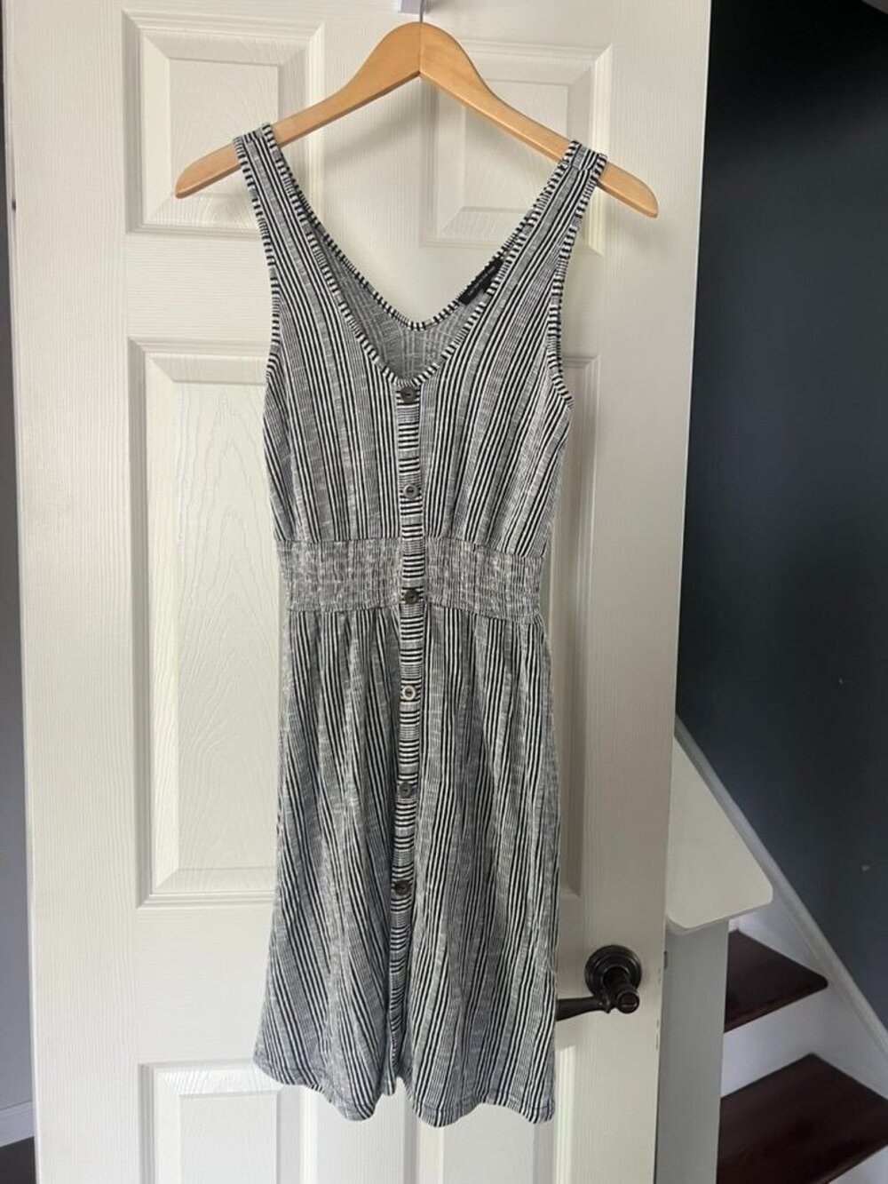 Caution To The Wind Sleeveless Stripe Dress Casual Women’s Small